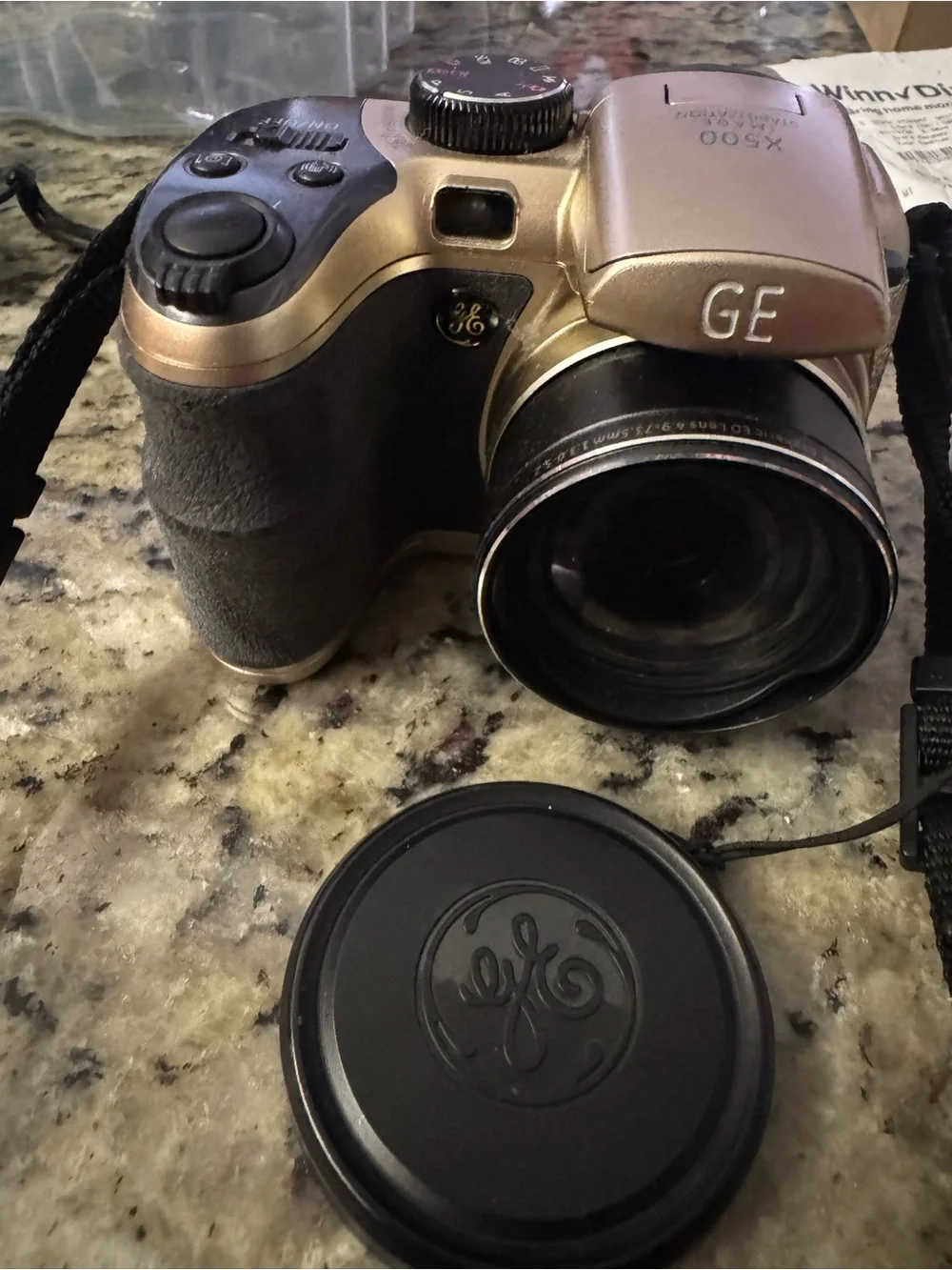 GE X500 Digital Camera in Gold and Black